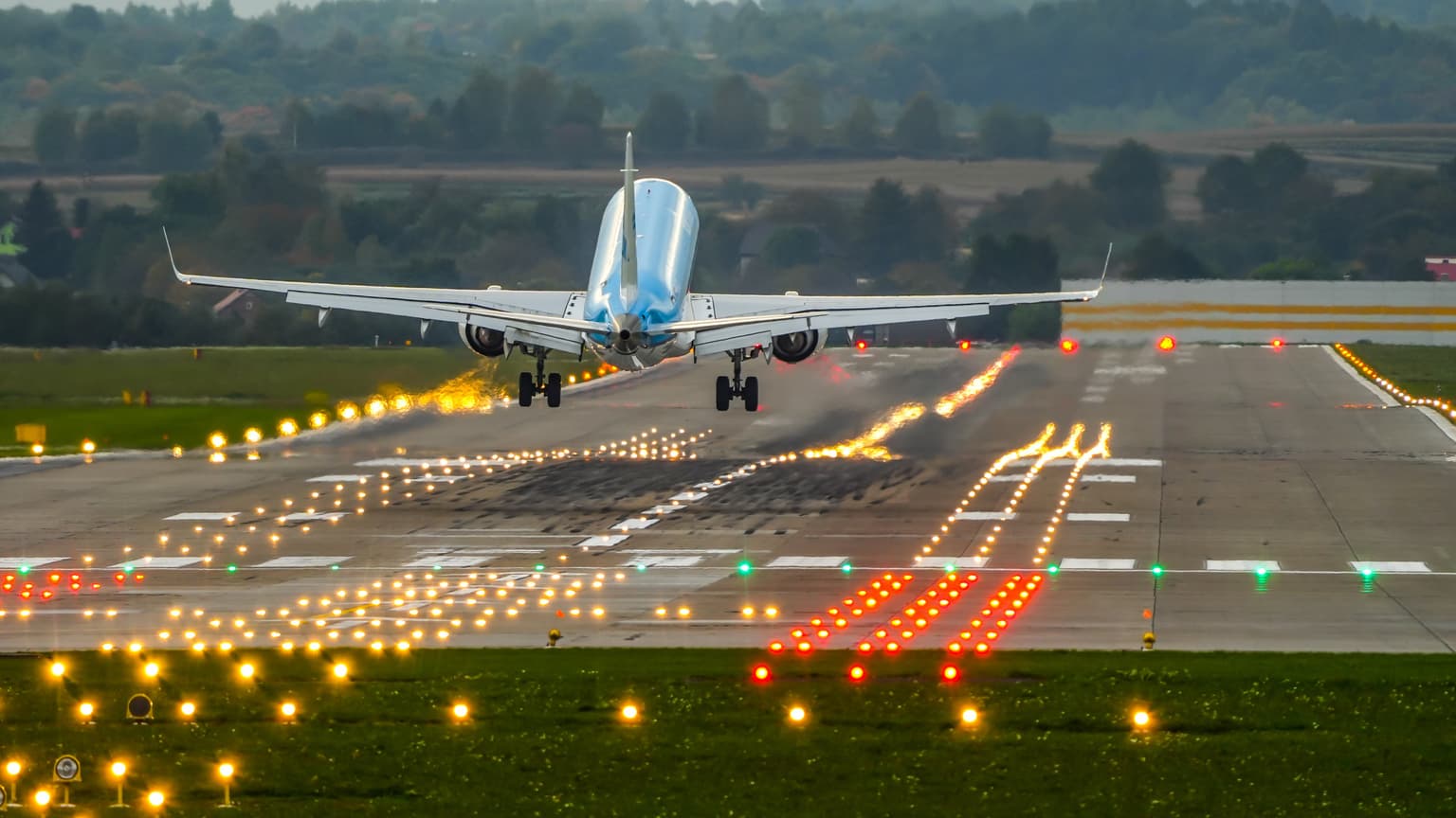 France to fine unruly air passengers €20,000
