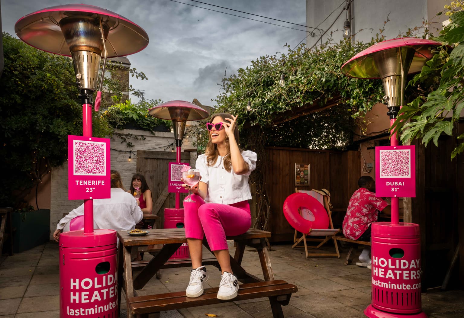 London pub installs ‘holiday heaters’ to tempt you into a warm winter getaway