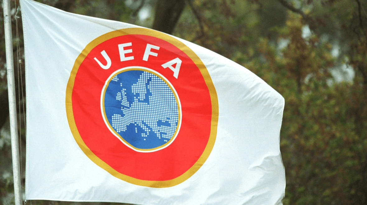 Major European football league suspends over 1,000 players