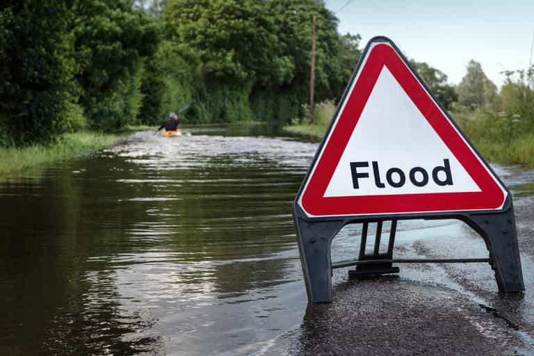Met Office urges parts of UK to prepare ’emergency kits and essentials’ as amber warnings issued Met Office urges parts of UK to prepare ’emergency kits and essentials’ as amber warnings issued