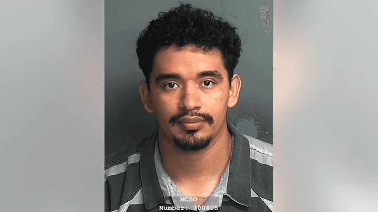 Dad tracks down daughter ‘kidnapped at knifepoint’ on Christmas Day Dad tracks down daughter ‘kidnapped at knifepoint’ on Christmas Day