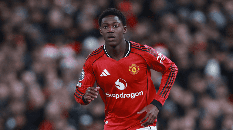 Kobbie Mainoo brother breaks his silence after wearing ‘controversial’ t-shirt during Man United game Kobbie Mainoo brother breaks his silence after wearing ‘controversial’ t-shirt during Man United game