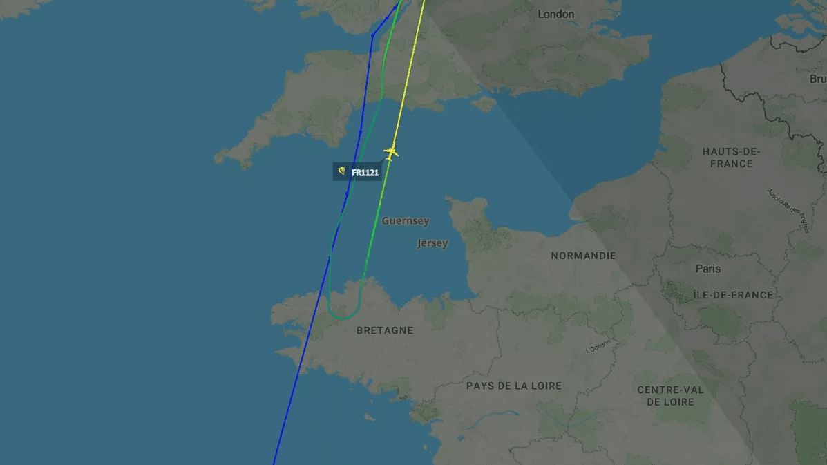 Ryanair flight forced to divert to UK after mid-air emergency as ‘passengers hurt’