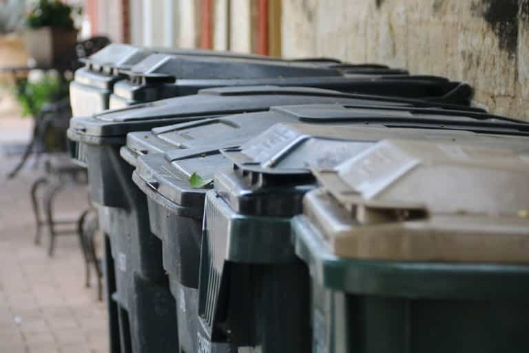 Dustman warns rubbish ‘won’t be collected’ if one item is found in your bin Dustman warns rubbish ‘won’t be collected’ if one item is found in your bin