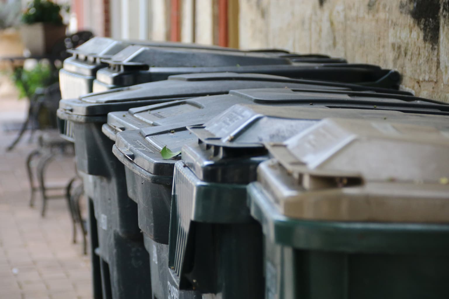 Dustman warns rubbish ‘won’t be collected’ if one item is found in your bin