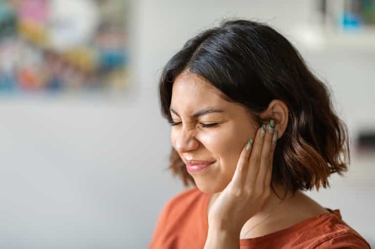Here’s what hearing a ‘heartbeat’ in your ears at night could mean for your health Here’s what hearing a ‘heartbeat’ in your ears at night could mean for your health