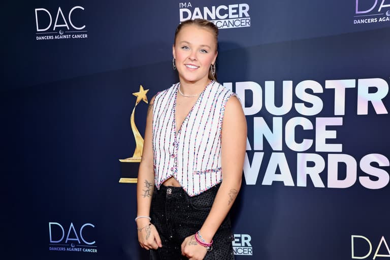 JoJo Siwa starts 2026 by changing her name JoJo Siwa starts 2026 by changing her name