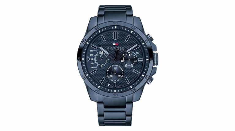 Shoppers rush to buy Tommy Hilfiger watch with huge discount for limited time Shoppers rush to buy Tommy Hilfiger watch with huge discount for limited time