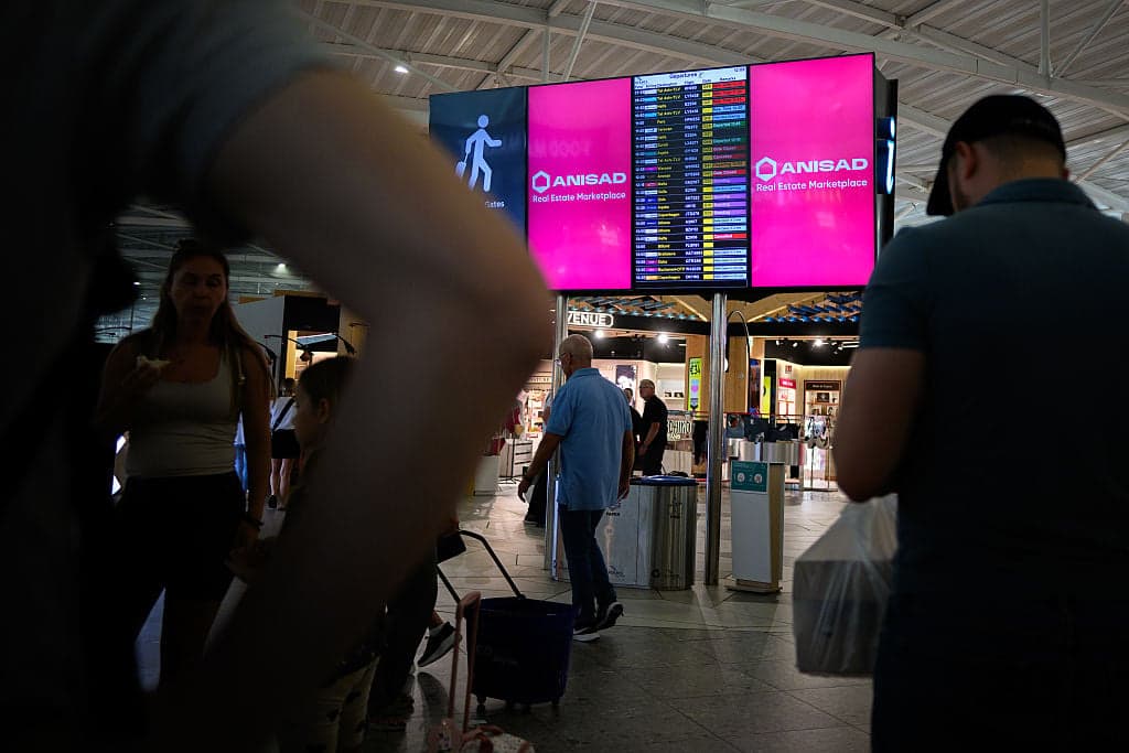 Updated travel advice for Brits planning to travel to Middle East