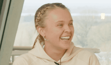 Jojo Siwa has come out as pansexual Jojo Siwa has come out as pansexual