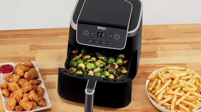 Best-selling Ninja air fryer that’s ‘compact yet spacious’ slashed to £79 Best-selling Ninja air fryer that’s ‘compact yet spacious’ slashed to £79