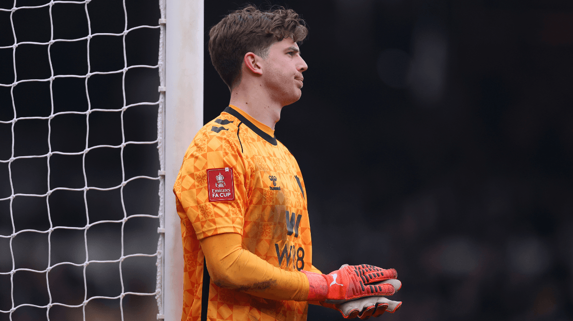 Fans say Port Vale were ‘robbed’ by decision to not send off Sunderland keeper