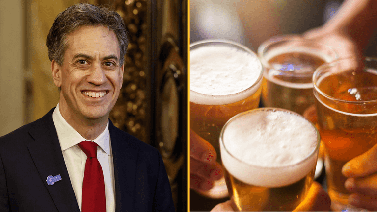 Pubs told to switch off beer fridges to save money on energy bills as prices surge Pubs told to switch off beer fridges to save money on energy bills as prices surge