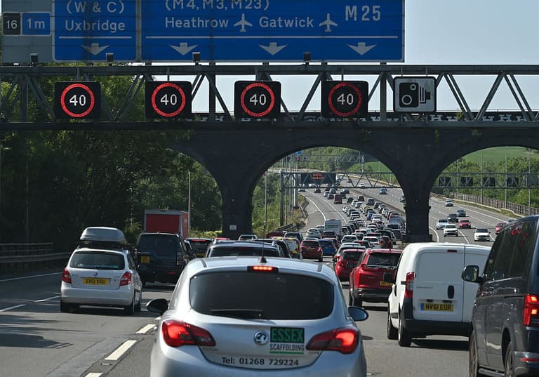 Green Party plans to reduce speed limit on motorways to 55mph Green Party plans to reduce speed limit on motorways to 55mph