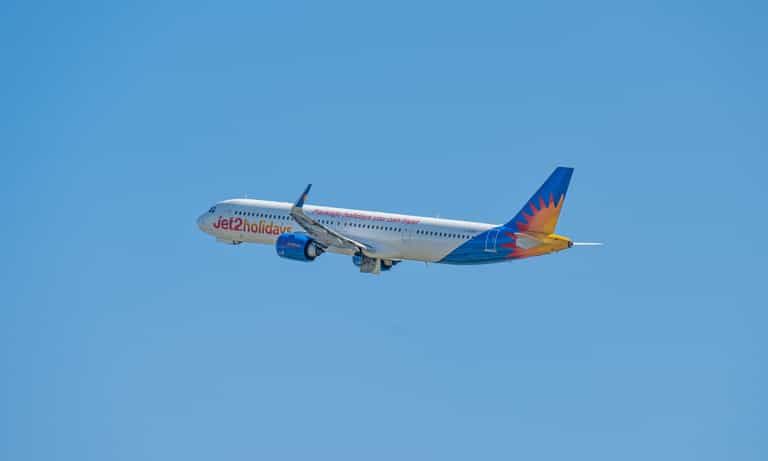Jet2 flight forced into emergency landing as ‘pilot has heart attack mid-air’ Jet2 flight forced into emergency landing as ‘pilot has heart attack mid-air’