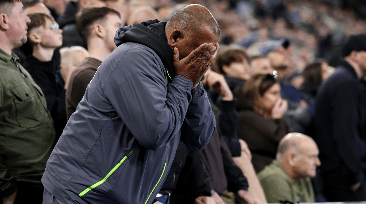 Man City’s viral ‘bottle fan’ brutally mocked by Everton minutes after 3-3 draw