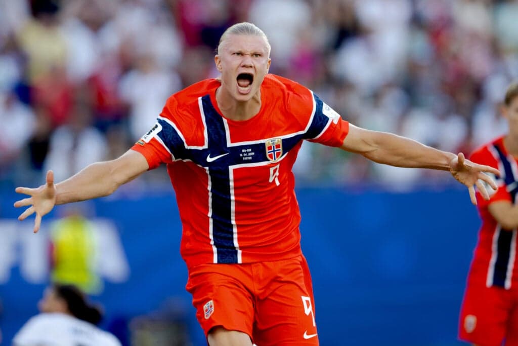 Why Erling Haaland uses a different name when playing for Norway
