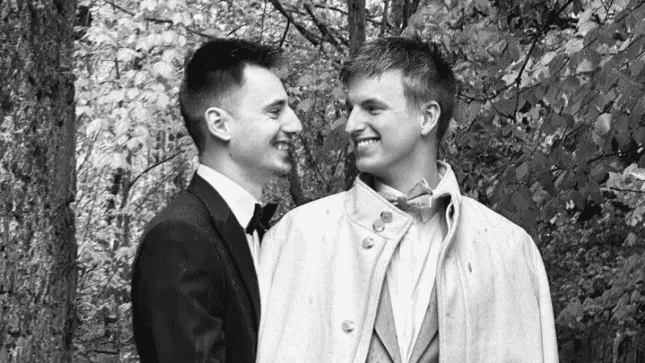 Young newlywed couple who died ‘suddenly’ in marital home to be buried together Young newlywed couple who died ‘suddenly’ in marital home to be buried together