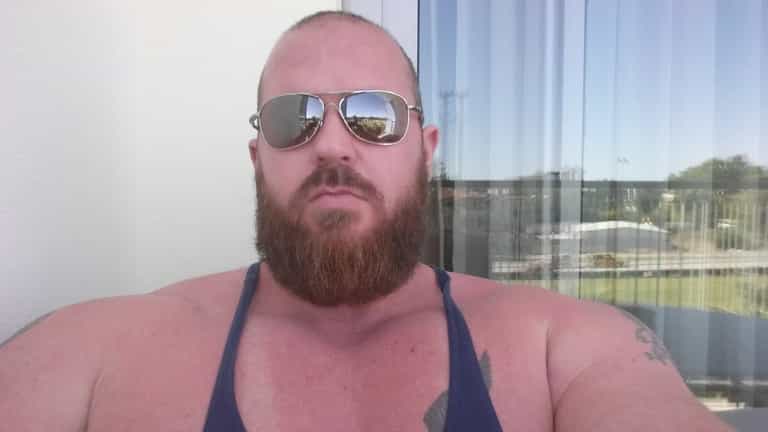 Dad and UK champion dies in tragic holiday accident in Spain, aged 45 Dad and UK champion dies in tragic holiday accident in Spain, aged 45