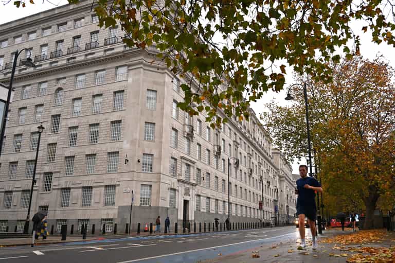 MI5 ordered to pay damages over surveillance of journalist’s phone MI5 ordered to pay damages over surveillance of journalist’s phone