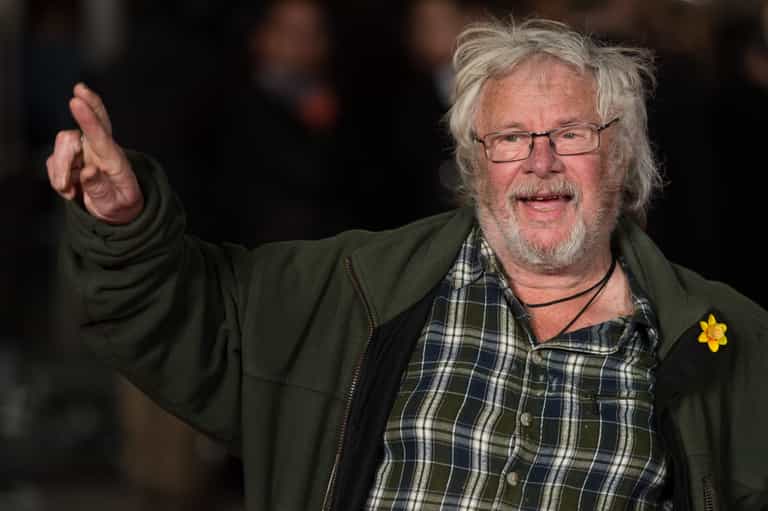 Wildlife presenter and comedian Bill Oddie dies aged 85 Wildlife presenter and comedian Bill Oddie dies aged 85