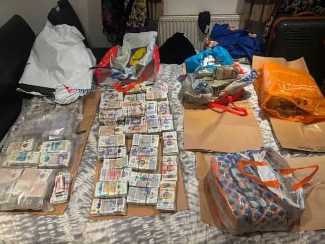 £4 million in cash found stuffed inside Lidl and Sainsbury’s bags during drugs bust £4 million in cash found stuffed inside Lidl and Sainsbury’s bags during drugs bust