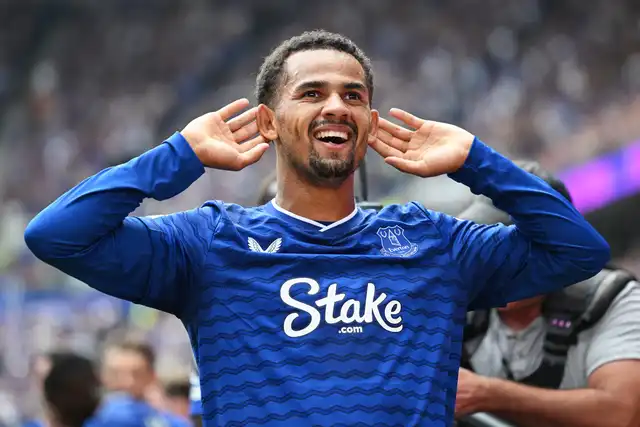 Ndiaye to Man City for £65m as Everton’s deadline day unravels Ndiaye to Man City for £65m as Everton’s deadline day unravels