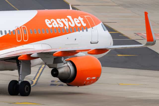 EasyJet agrees £5.7bn takeover by US firm Apollo EasyJet agrees £5.7bn takeover by US firm Apollo