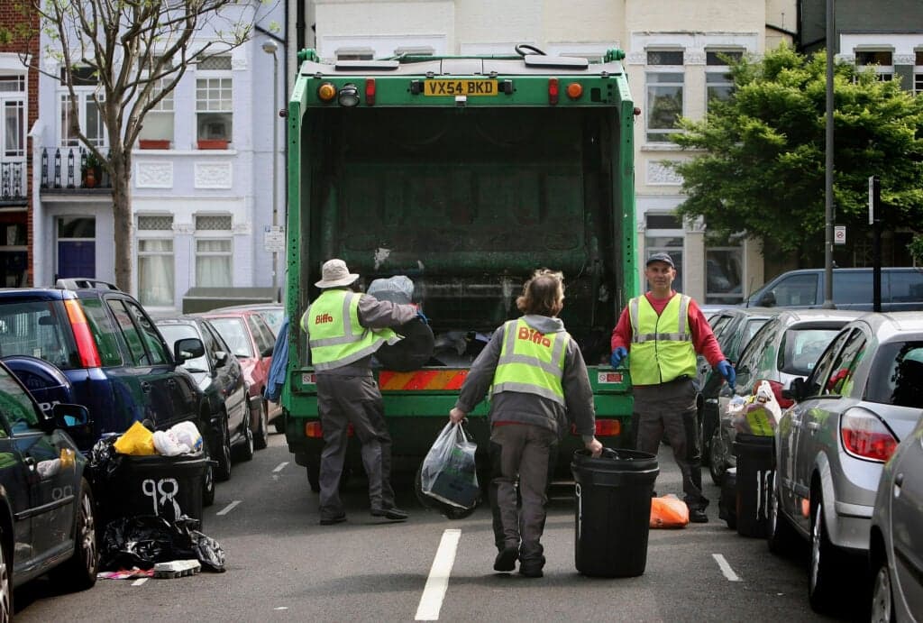 A binman’s blunt recycling warning: Keep vapes and batteries out of your green bin