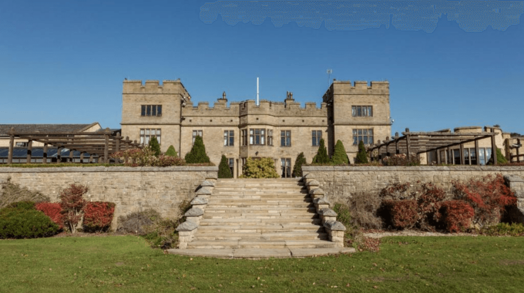 Shoppers rush to swipe up all-inclusive deal at one of England’s most beautiful hotels