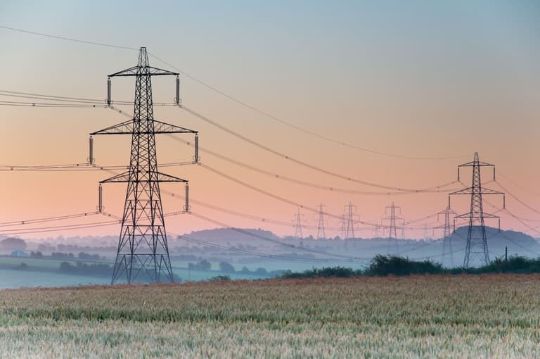 UK reveals ‘pylon project’ that could save you up to £2,500 in electricity bills UK reveals ‘pylon project’ that could save you up to £2,500 in electricity bills