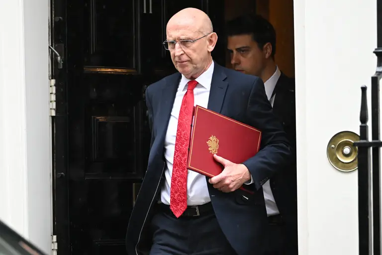 UK borrowing surge piles pressure on chancellor ahead of Budget UK borrowing surge piles pressure on chancellor ahead of Budget