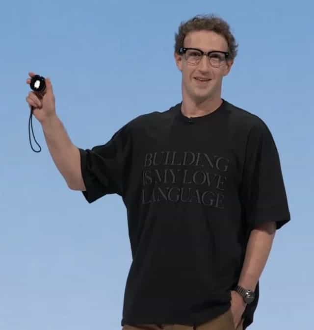 Mark Zuckerberg unveils Tamagotchi-style AI device Mark Zuckerberg unveils Tamagotchi-style AI device