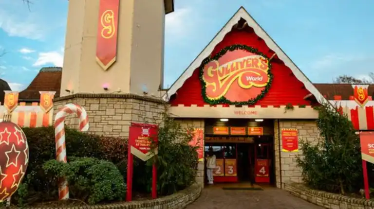 Parents are rushing to buy this festive family stay at Gulliver’s with 49% off Parents are rushing to buy this festive family stay at Gulliver’s with 49% off