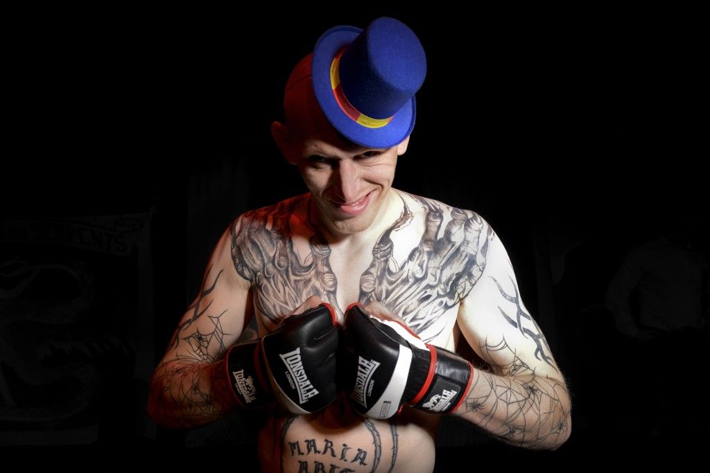 MMA fighter 'Freakshow' on gang fights, wearing nail varnish and