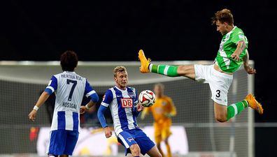 Arsenal reject Bendtner lords it over van Persie