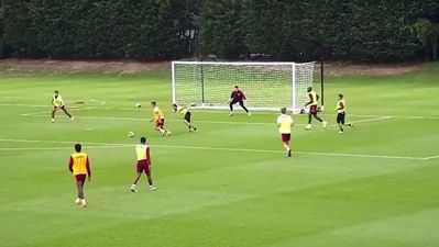 West Ham man pulls of this tidy rabona finish in training (Video)