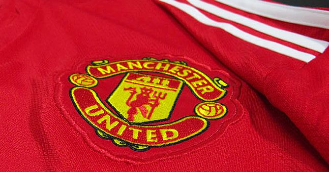Manchester United Unveils 2017/18 Home Jersey