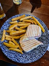 Facebook group dedicated to counting Wetherspoons chip portions is absolutely amazing