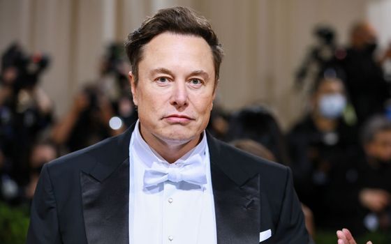 Elon Musk threatened by Russia over Ukraine internet
