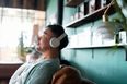 People can’t get over this genius hack that ‘instantly stops your thoughts’