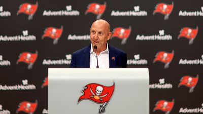 Man United fans target Tampa Bay Bucs’ social accounts in Glazer protest