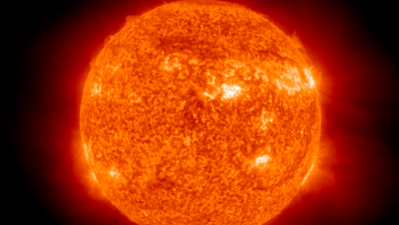 A giant sunspot that can blast significant solar flares is now facing the Earth