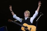 Sir Paul McCartney becomes the first British billionaire musician