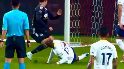 Cristian Romero produces hilarious reaction to Emerson Royal’s open goal miss