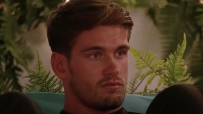 Jacques O’Neill offered welfare support by Castleford Tigers after Love Island exit