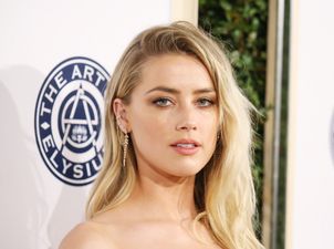 Amber Heard is ‘absolute gold digger’ and Johnny Depp was unfairly cancelled, Mickey Rourke claims
