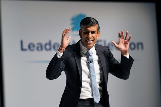 Rishi Sunak reveals he had to be taught how to use contactless