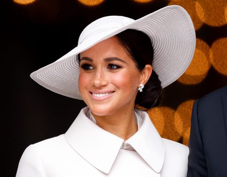 LONDON, UNITED KINGDOM - JUNE 03: (EMBARGOED FOR PUBLICATION IN UK NEWSPAPERS UNTIL 24 HOURS AFTER CREATE DATE AND TIME) Meghan, Duchess of Sussex attends a National Service of Thanksgiving to celebrate the Platinum Jubilee of Queen Elizabeth II at St Paul's Cathedral on June 3, 2022 in London, England. The Platinum Jubilee of Elizabeth II is being celebrated from June 2 to June 5, 2022, in the UK and Commonwealth to mark the 70th anniversary of the accession of Queen Elizabeth II on 6 February 1952. (Photo by Max Mumby/Indigo/Getty Images)