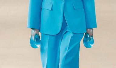 ‘Condom gloves’ are the latest fashion statement from Paris Fashion Week